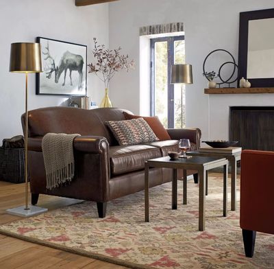 凭什么？从芝加哥老城区小店到家居用品巨头 一份关于梦想与商业洞察的成长史